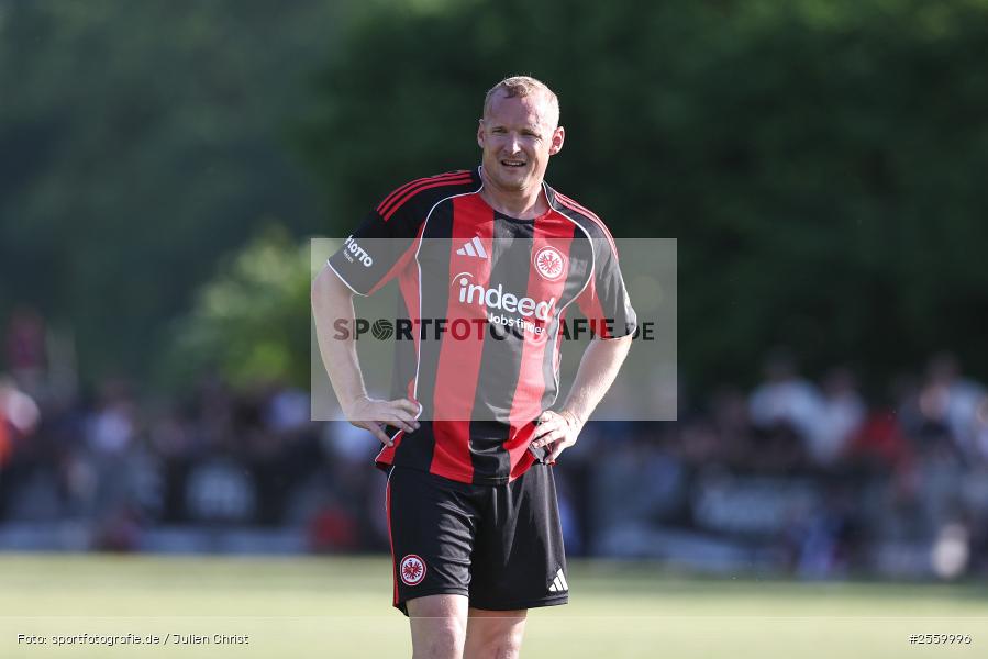 Sportgelände, Himmelstadt, 29.05.2026, sport, Fussball, Eintracht in der Region, Eintracht Frankfurt Traditionsmannschaft, TSV Himmelstadt - Bild-ID: 2559996