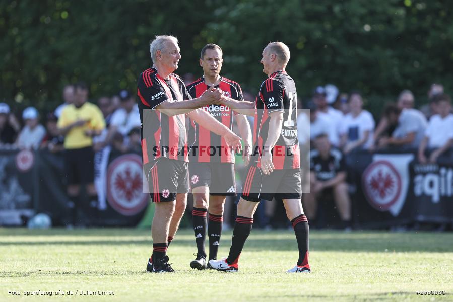 Sportgelände, Himmelstadt, 29.05.2026, sport, Fussball, Eintracht in der Region, Eintracht Frankfurt Traditionsmannschaft, TSV Himmelstadt - Bild-ID: 2560030
