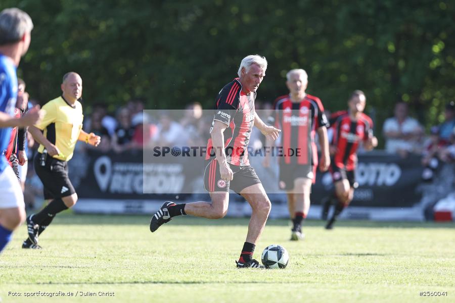 Sportgelände, Himmelstadt, 29.05.2026, sport, Fussball, Eintracht in der Region, Eintracht Frankfurt Traditionsmannschaft, TSV Himmelstadt - Bild-ID: 2560041