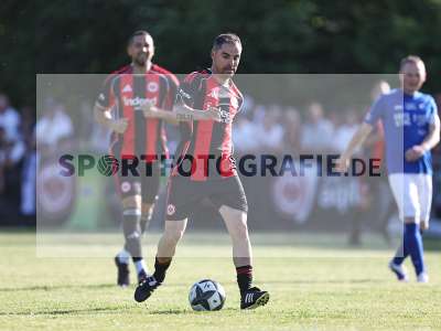 Fotos von TSV Himmelstadt - Traditionsmannschaft Eintracht Frankfurt auf sportfotografie.de