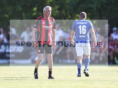 Fotos von TSV Himmelstadt - Traditionsmannschaft Eintracht Frankfurt auf sportfotografie.de