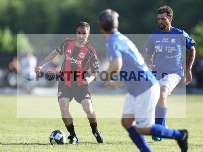 Fotos von TSV Himmelstadt - Traditionsmannschaft Eintracht Frankfurt auf sportfotografie.de