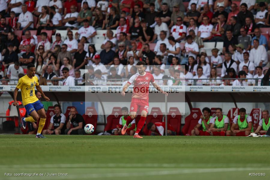 sport, Würzburg, Relegation, Regionalliga Nordost, Regionalliga Bayern, Fussball, FC Würzburger Kickers, DFB, AKON-Arena, 3. Liga, 1. FC LOK Leipzig, 01.06.2026 - Bild-ID: 2561280