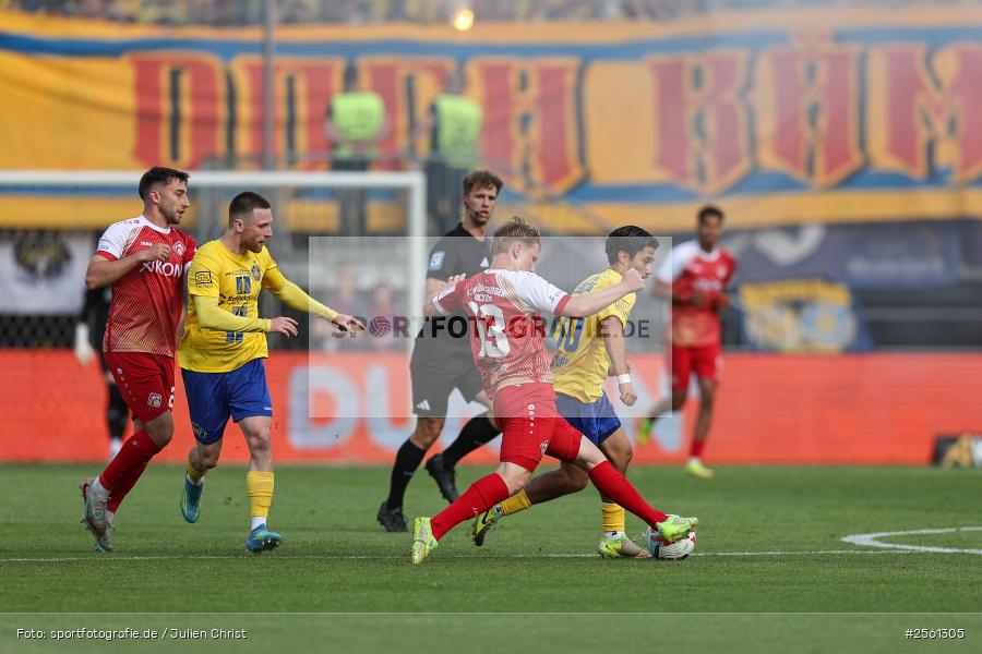 sport, Würzburg, Relegation, Regionalliga Nordost, Regionalliga Bayern, Fussball, FC Würzburger Kickers, DFB, AKON-Arena, 3. Liga, 1. FC LOK Leipzig, 01.06.2026 - Bild-ID: 2561305