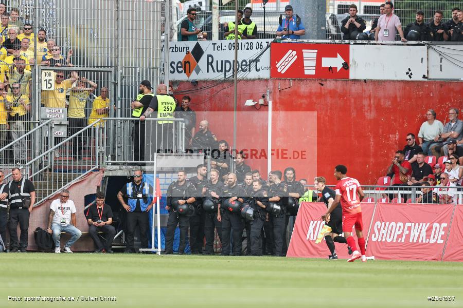 sport, Würzburg, Relegation, Regionalliga Nordost, Regionalliga Bayern, Fussball, FC Würzburger Kickers, DFB, AKON-Arena, 3. Liga, 1. FC LOK Leipzig, 01.06.2026 - Bild-ID: 2561337