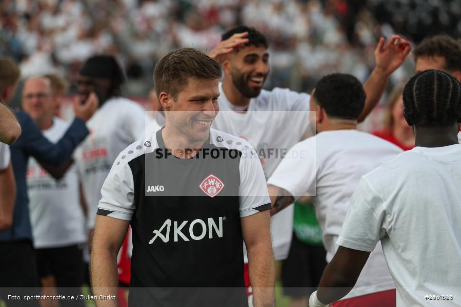 sport, Würzburg, Relegation, Regionalliga Nordost, Regionalliga Bayern, Fussball, FC Würzburger Kickers, DFB, AKON-Arena, 3. Liga, 1. FC LOK Leipzig, 01.06.2026 - Bild-ID: 2561823