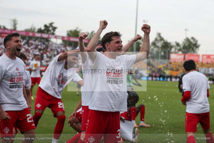 sport, Würzburg, Relegation, Regionalliga Nordost, Regionalliga Bayern, Fussball, FC Würzburger Kickers, DFB, AKON-Arena, 3. Liga, 1. FC LOK Leipzig, 01.06.2026 - Bild-ID: 2561849