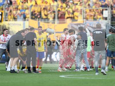 Fotos von FC Würzburger Kickers - 1. FC Lokomotive Leipzig auf sportfotografie.de