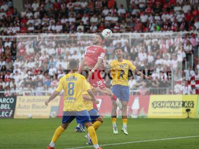 Fotos von FC Würzburger Kickers - 1. FC Lokomotive Leipzig auf sportfotografie.de