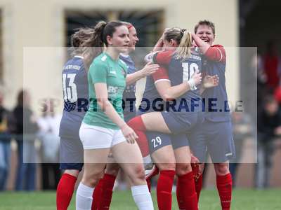 Fotos von FFC Adelsberg-Karsbach - 1. FC Schweinfurt auf sportfotografie.de