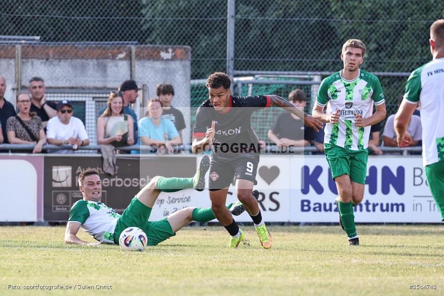 sport, Thüngersheim, Sportgelände, Sportfest, Kreisliga Würzburg Gr. 2, Fussball, Freundschaftsspiel, FV Thüngersheim, FC Würzburger Kickers, 30.06.2026, 3. Liga - Bild-ID: 2564742