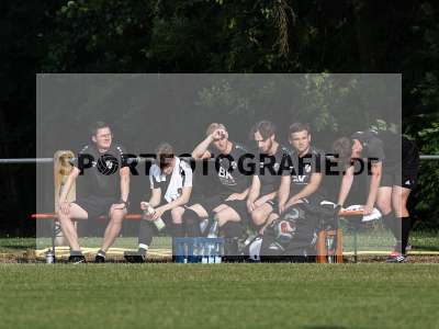 Fotos von FV Bachgrund - FV Steinfeld/Hausen-Rohrbach auf sportfotografie.de