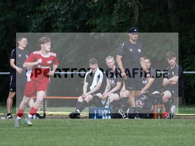 Fotos von FV Bachgrund - FV Steinfeld/Hausen-Rohrbach auf sportfotografie.de