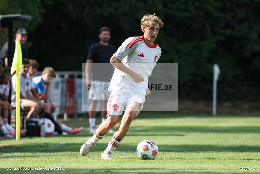 sport, badfv, Sportgelände Gassenhäuser, Spiel um Platz 3, Spiel Nr. 21, SpVgg Greuther Fürth, SV Eintracht Nassig, Nassig, Fussball, 18.07.2026, 13. Bühnenbau Wertheim Cup, 1. FC Nürnberg - Bild-ID: 2567644