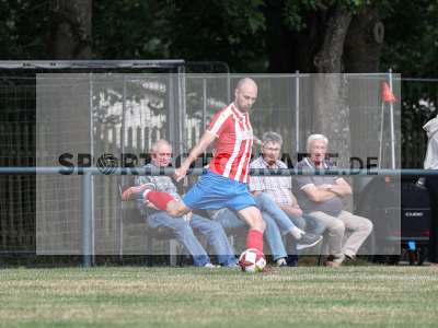 Fotos von SG FC Karsbach - SV Sendelbach-Steinbach auf sportfotografie.de