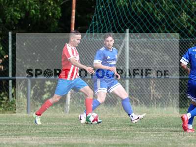 Fotos von SG FC Karsbach - SV Sendelbach-Steinbach auf sportfotografie.de