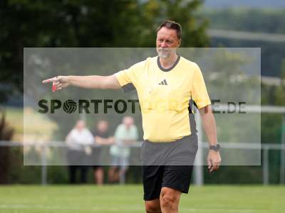 Fotos von FC Wiesenfeld-Halsbach - SV Germania Erlenbach auf sportfotografie.de