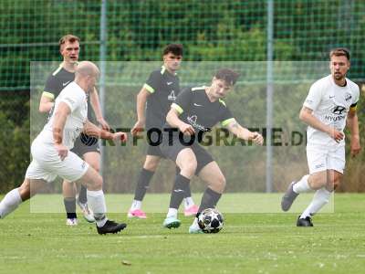 Fotos von FC Wiesenfeld-Halsbach - SV Germania Erlenbach auf sportfotografie.de