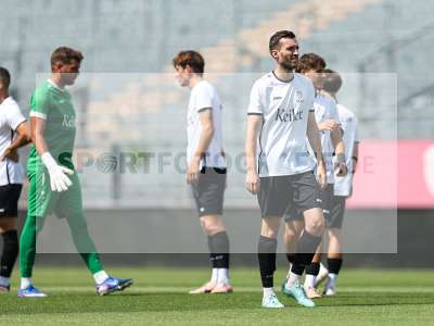 Fotos von FC Würzburger Kickers II - TSV Lohr auf sportfotografie.de