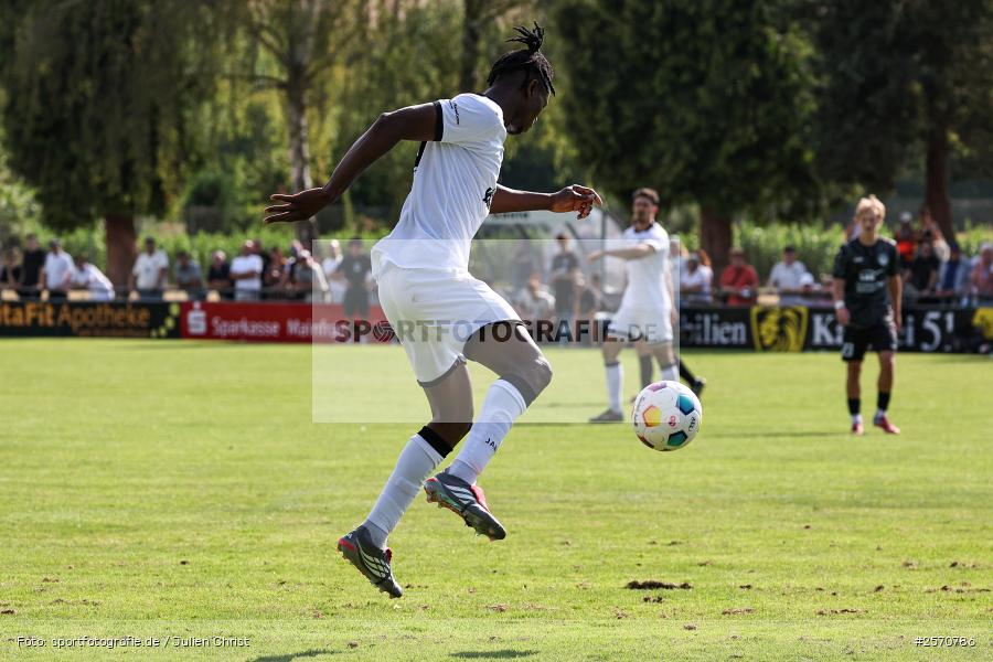 sport, TSV Karlburg, TSV Eisingen, Landesliga Nordwest, Karlburg, Fussball, Fundamentum Sportpark, BFV, 4. Spieltag, 01.08.2026 - Bild-ID: 2570786