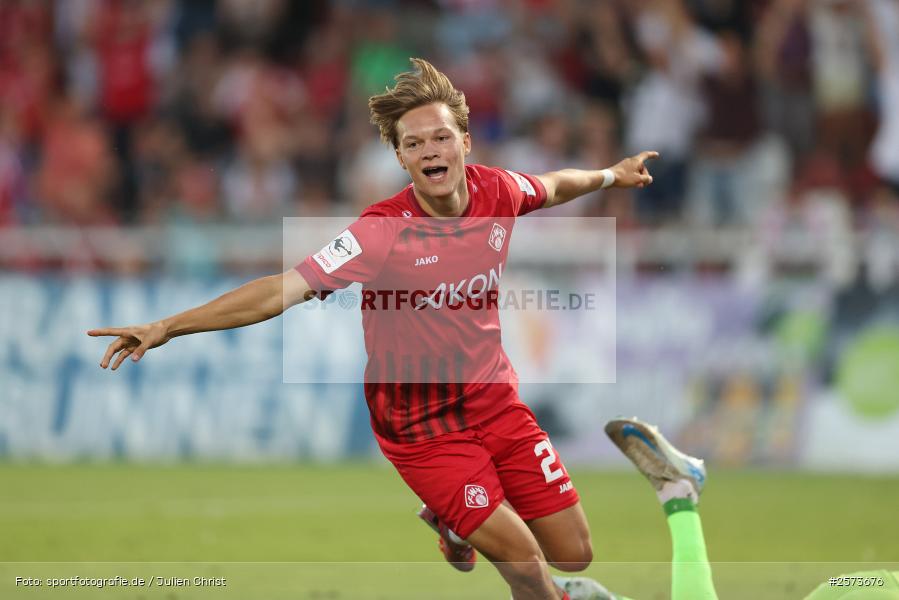 FLYERALARM Arena, Würzburg, 14.08.2026, sport, Fussball, DFB, 2. Spieltag, 3. Liga, SV Wehen Wiesbaden, FC Würzburger Kickers - Bild-ID: 2573676