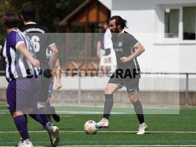 Fotos von SV Veitshöchheim 2 - TSV Grombühl 2 auf sportfotografie.de