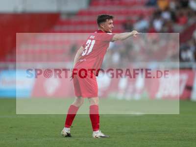 Fotos von FC Würzburger Kickers - SV Wehen Wiesbaden auf sportfotografie.de