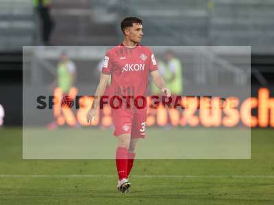 Fotos von FC Würzburger Kickers - SV Wehen Wiesbaden auf sportfotografie.de