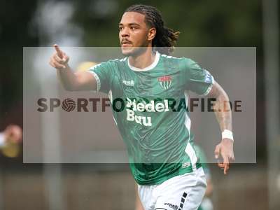 Fotos von 1. FC Schweinfurt 1905 - VfB Eichstätt auf sportfotografie.de