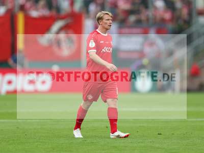 Fotos von FC Würzburger Kickers - 1. FC Köln auf sportfotografie.de