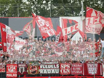 Fotos von FC Würzburger Kickers - 1. FC Köln auf sportfotografie.de