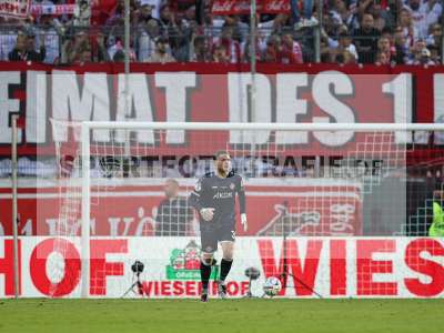 Fotos von FC Würzburger Kickers - 1. FC Köln auf sportfotografie.de