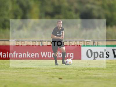 Fotos von TSV Karlburg II - TV Marktheidenfeld auf sportfotografie.de