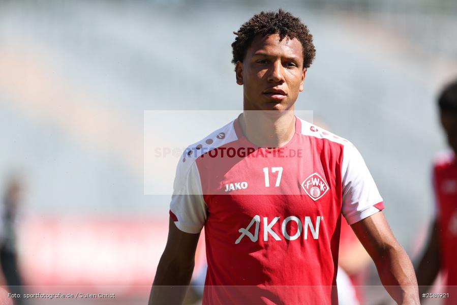 sport, Würzburg, VfB Stuttgart II, Fussball, FC Würzburger Kickers, DFB, AKON Arena, 4. Spieltag, 3. Liga, 06.09.2026 - Bild-ID: 2581921