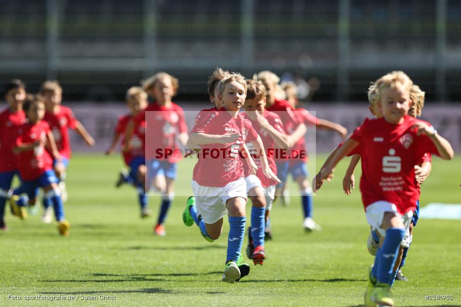 sport, Würzburg, VfB Stuttgart II, Fussball, FC Würzburger Kickers, DFB, AKON Arena, 4. Spieltag, 3. Liga, 06.09.2026 - Bild-ID: 2581952