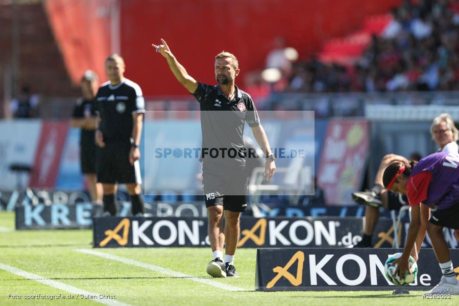 sport, Würzburg, VfB Stuttgart II, Fussball, FC Würzburger Kickers, DFB, AKON Arena, 4. Spieltag, 3. Liga, 06.09.2026 - Bild-ID: 2582022