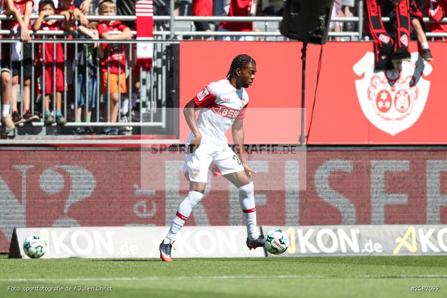 sport, Würzburg, VfB Stuttgart II, Fussball, FC Würzburger Kickers, DFB, AKON Arena, 4. Spieltag, 3. Liga, 06.09.2026 - Bild-ID: 2582099