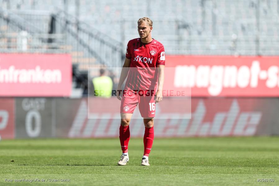 sport, Würzburg, VfB Stuttgart II, Fussball, FC Würzburger Kickers, DFB, AKON Arena, 4. Spieltag, 3. Liga, 06.09.2026 - Bild-ID: 2582102