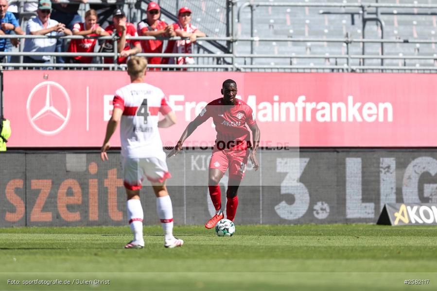 sport, Würzburg, VfB Stuttgart II, Fussball, FC Würzburger Kickers, DFB, AKON Arena, 4. Spieltag, 3. Liga, 06.09.2026 - Bild-ID: 2582117