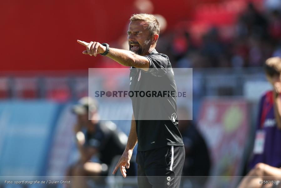 sport, Würzburg, VfB Stuttgart II, Fussball, FC Würzburger Kickers, DFB, AKON Arena, 4. Spieltag, 3. Liga, 06.09.2026 - Bild-ID: 2582152