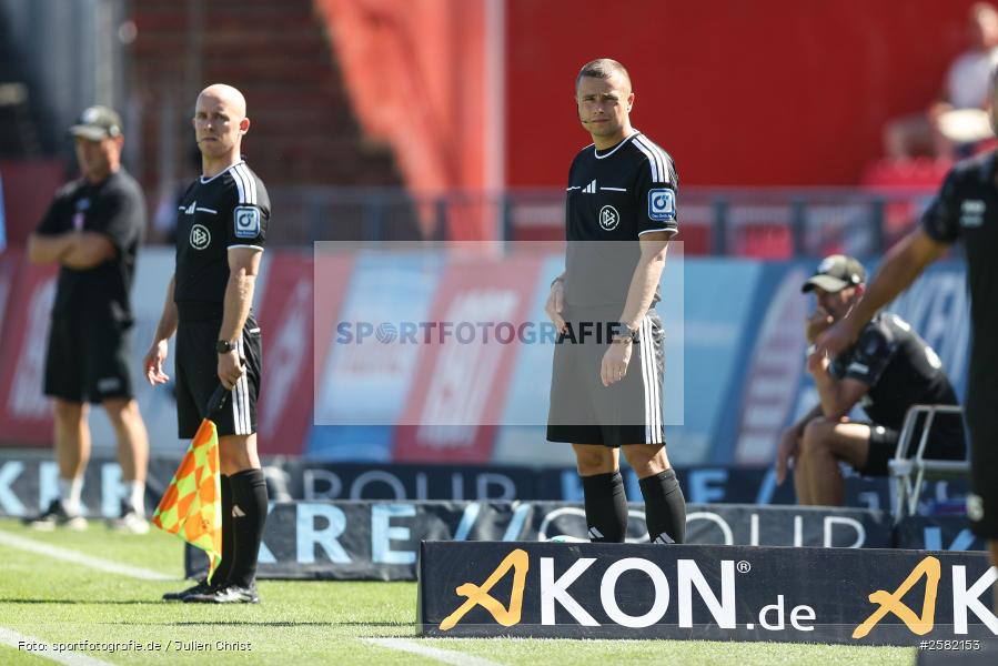 sport, Würzburg, VfB Stuttgart II, Fussball, FC Würzburger Kickers, DFB, AKON Arena, 4. Spieltag, 3. Liga, 06.09.2026 - Bild-ID: 2582153