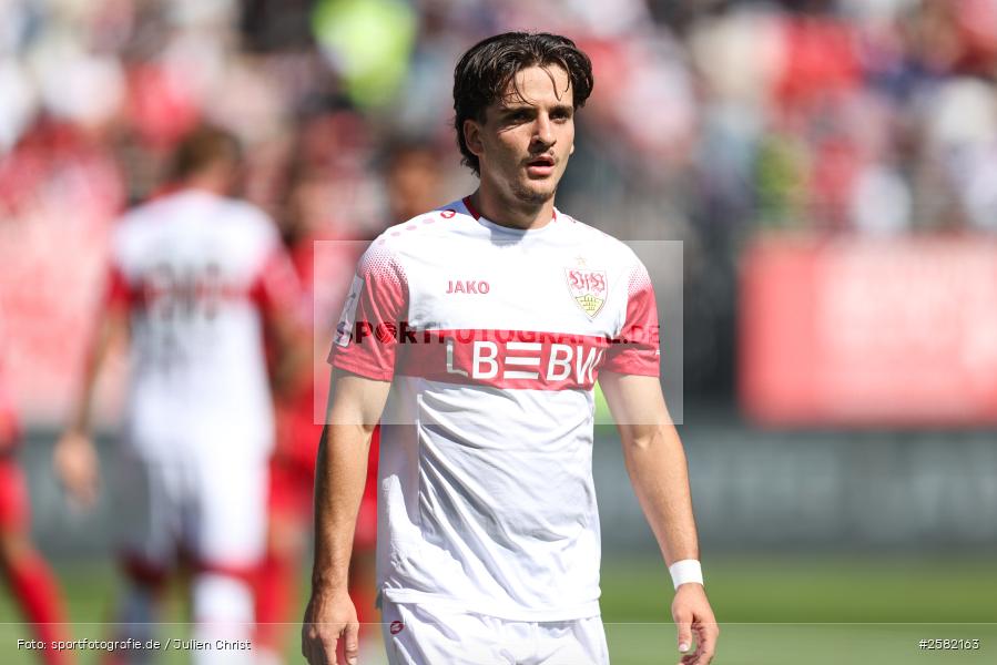 sport, Würzburg, VfB Stuttgart II, Fussball, FC Würzburger Kickers, DFB, AKON Arena, 4. Spieltag, 3. Liga, 06.09.2026 - Bild-ID: 2582163
