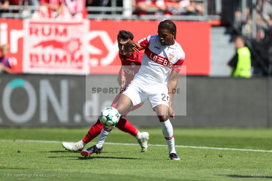 sport, Würzburg, VfB Stuttgart II, Fussball, FC Würzburger Kickers, DFB, AKON Arena, 4. Spieltag, 3. Liga, 06.09.2026 - Bild-ID: 2582171