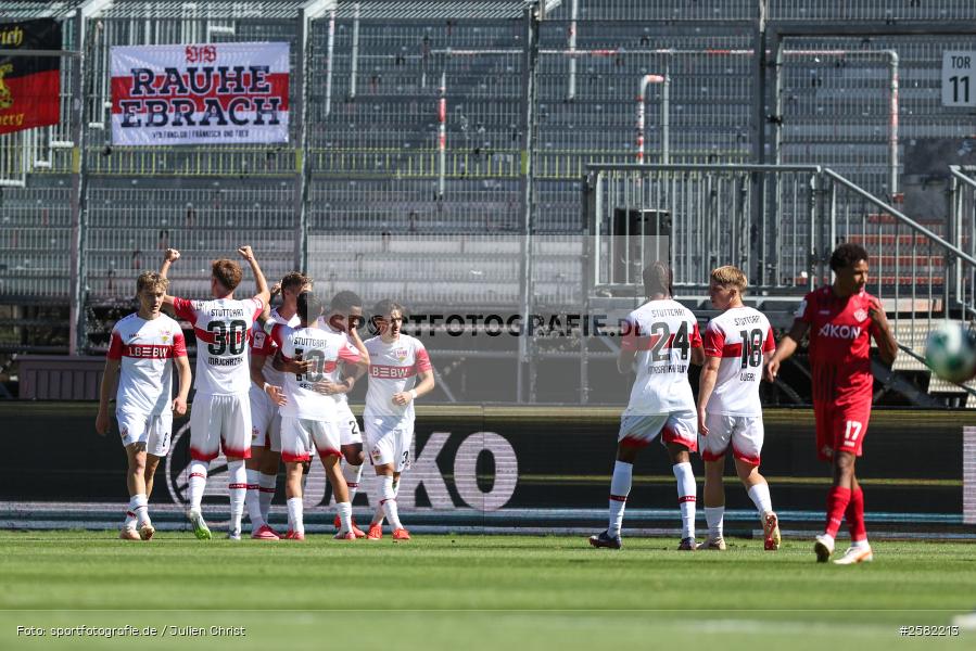 sport, Würzburg, VfB Stuttgart II, Fussball, FC Würzburger Kickers, DFB, AKON Arena, 4. Spieltag, 3. Liga, 06.09.2026 - Bild-ID: 2582213