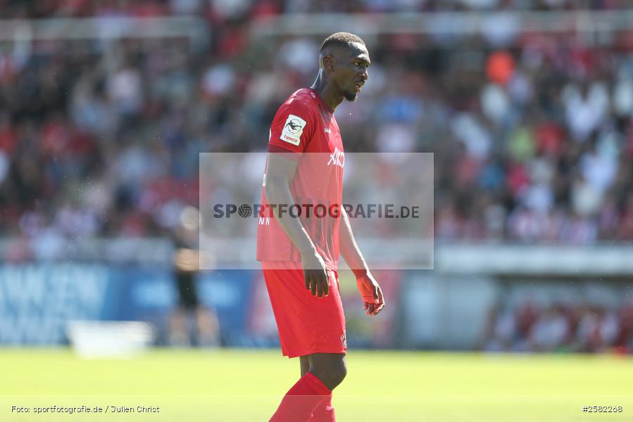 sport, Würzburg, VfB Stuttgart II, Fussball, FC Würzburger Kickers, DFB, AKON Arena, 4. Spieltag, 3. Liga, 06.09.2026 - Bild-ID: 2582268