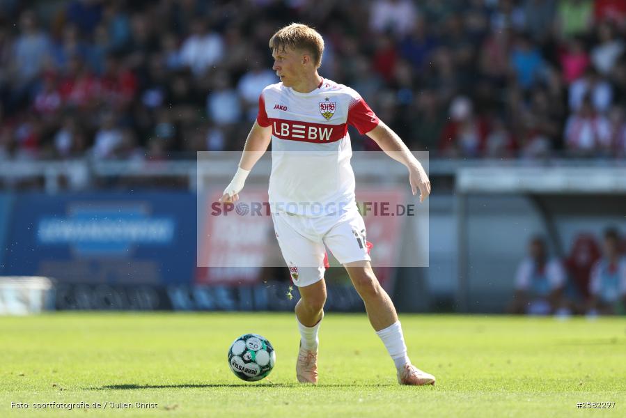 sport, Würzburg, VfB Stuttgart II, Fussball, FC Würzburger Kickers, DFB, AKON Arena, 4. Spieltag, 3. Liga, 06.09.2026 - Bild-ID: 2582297