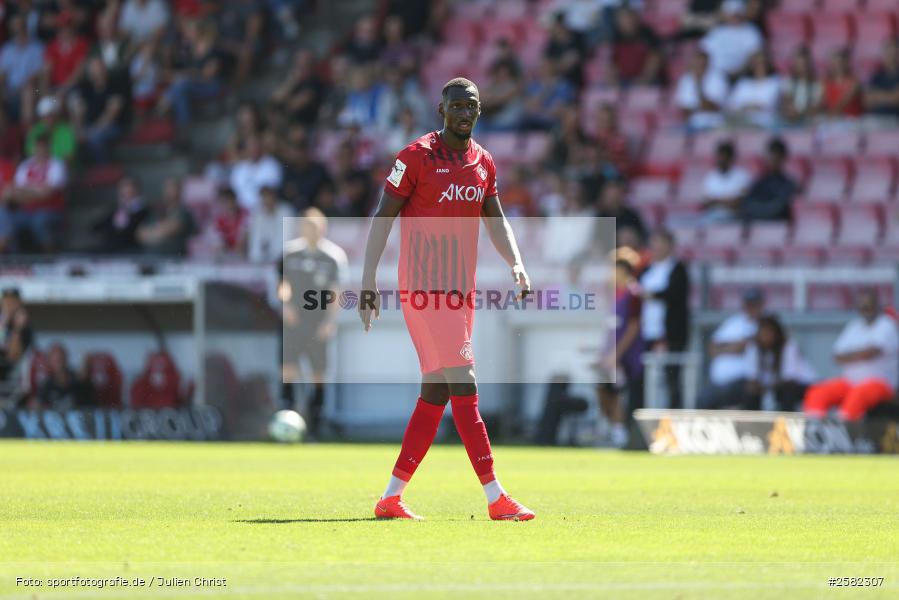 sport, Würzburg, VfB Stuttgart II, Fussball, FC Würzburger Kickers, DFB, AKON Arena, 4. Spieltag, 3. Liga, 06.09.2026 - Bild-ID: 2582307