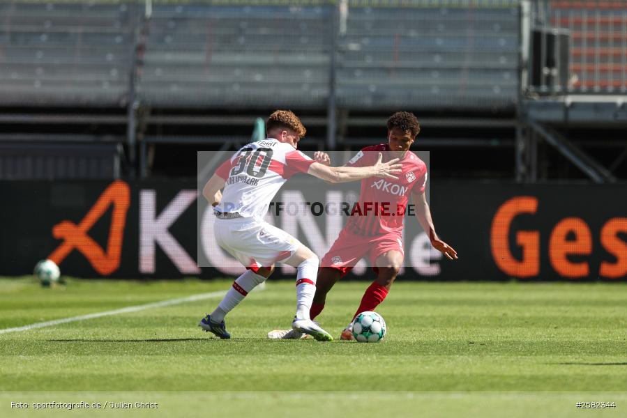 sport, Würzburg, VfB Stuttgart II, Fussball, FC Würzburger Kickers, DFB, AKON Arena, 4. Spieltag, 3. Liga, 06.09.2026 - Bild-ID: 2582344
