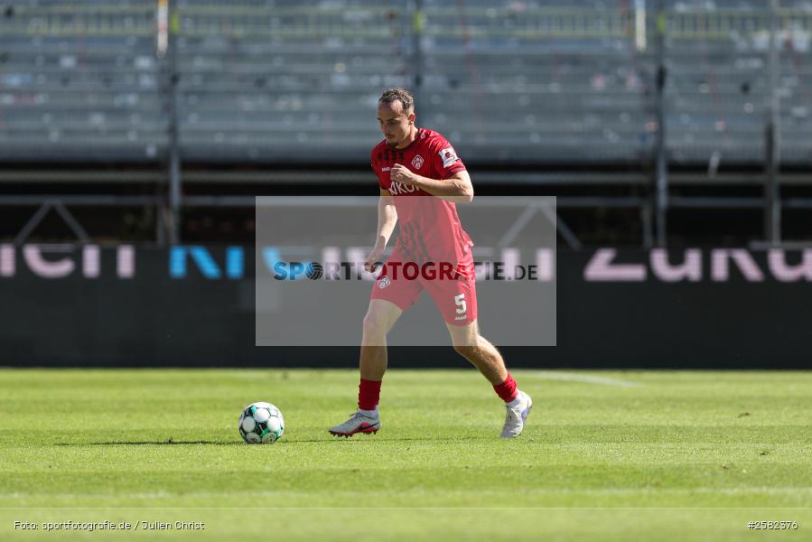 sport, Würzburg, VfB Stuttgart II, Fussball, FC Würzburger Kickers, DFB, AKON Arena, 4. Spieltag, 3. Liga, 06.09.2026 - Bild-ID: 2582376