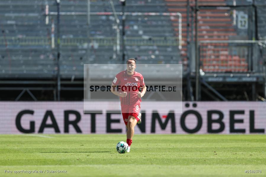 sport, Würzburg, VfB Stuttgart II, Fussball, FC Würzburger Kickers, DFB, AKON Arena, 4. Spieltag, 3. Liga, 06.09.2026 - Bild-ID: 2582378